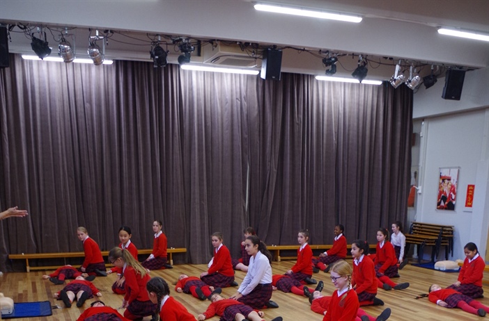 First Aid Training - Year 6 Life Skills